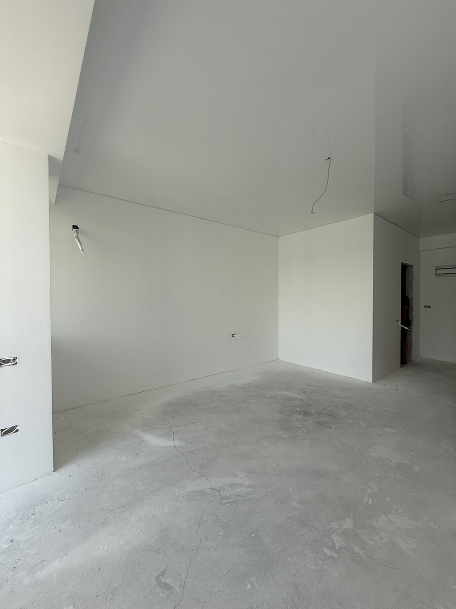 Spațiu interior, variantă albă